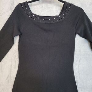 Cable & Gauge Black Womens Long Sleeve Top With Pearls